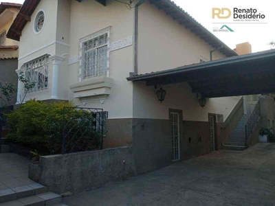Casa com 3 quartos à venda no bairro Santa Efigênia, 235m²