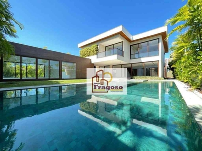 Casa em Condomínio com 5 quartos à venda no bairro Barra da Tijuca, 1600m²