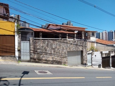 Excelente casa na Ladeira do Acupe de Brotas, Residencial e/ou Comercial.