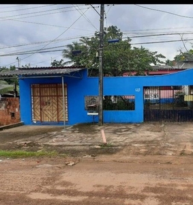 Vendo casa com ponto comercial