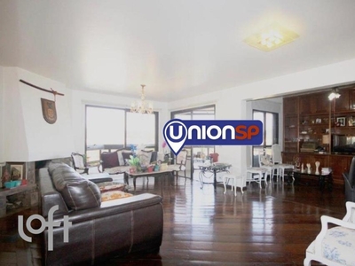Apartamento à venda em Alto da Lapa com 212 m², 4 quartos, 3 suítes, 3 vagas