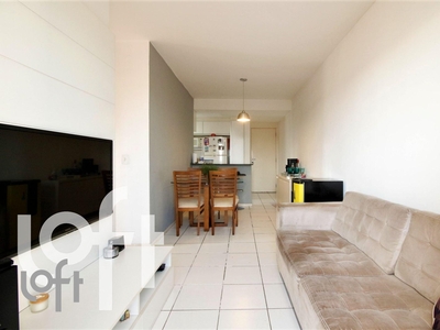 Apartamento à venda em São Cristóvão com 64 m², 3 quartos, 1 vaga