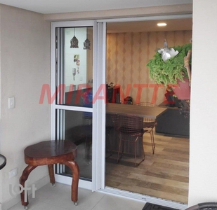 Apartamento à venda em Vila Galvão com 100 m², 3 quartos, 3 suítes, 3 vagas