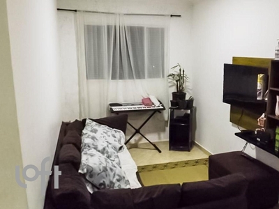 Apartamento à venda em Vila Galvão com 62 m², 2 quartos, 1 suíte, 1 vaga