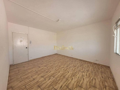 Sala Comercial para Alugar, 30 m² por R$ 800/Mês