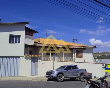 3 dormitórios na Avenida Antônio Togni