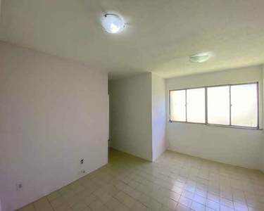 Apartamento a Venda de 2/4 no Condomínio Colina Verde - Resgate - Salvador-Ba