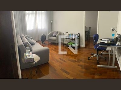 APARTAMENTO no 3º andar com 3 dormitórios e 1 garagem