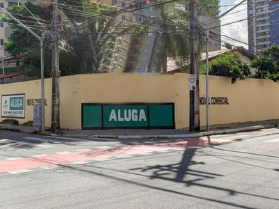 Casa para aluguel tem 450 metros quadrados com 5 quartos em Papicu - Fortaleza - CE