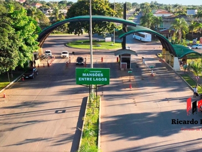 Terreno à venda no bairro Asa Norte em Brasília