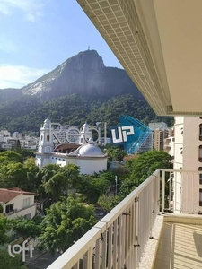 Apartamento à venda em Lagoa com 94 m², 2 quartos, 1 suíte, 1 vaga