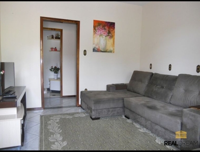 Casa no Bairro Itoupavazinha em Blumenau com 3 Dormitórios (1 suíte) e 157 m²