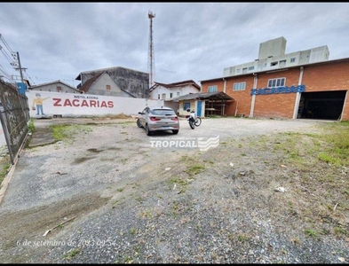 Galpão no Bairro Itoupavazinha em Blumenau com 1000 m²