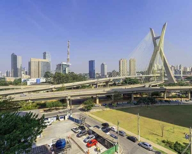 Apartamento à Venda no Brooklin em São Paulo/SP no Edifício Geo Berrini no 7º Andar conten