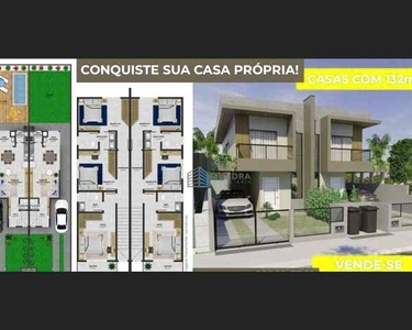 Casa 3 Dormitórios(Ste), 2 Vagas com Padrão de Construção no Carianos, Florianópolis !!