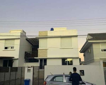 Casa à venda com 3 quartos em Loteamento Planejado na Praia do Campeche - Florianópolis