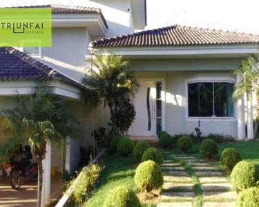 Casa com 2 dormitórios à venda, 226 m² por R$ 901.000 - Condomínio Village Serra - Araçoia