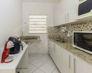 Casa com 2 quartos, 120m2, à venda