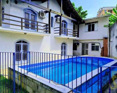 Casa com 3 dormitórios à venda, 235 m² por R$ 830.000,00 - Taquara - Rio de Janeiro/RJ