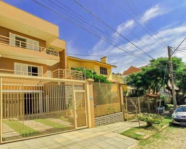 Casa com 3 dormitórios à venda, 265 m² por R$ 860.000,00 - Espírito Santo - Porto Alegre/R
