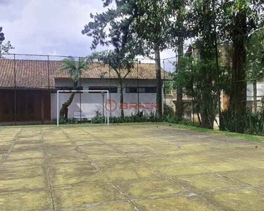 Casa com 4 quartos sendo 1 suíte, 173 m² no Alto - Teresópolis/RJ