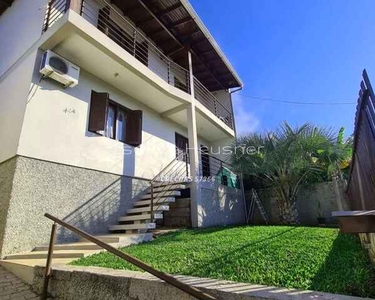 Casa com 5 dormitórios à venda, 240 m² por R$ 898.000 - Rincão - Novo Hamburgo/RS