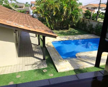 Casa com piscina, 3 dormitórios, próximo ao mar, no Cibratel II, por R$850.000.00