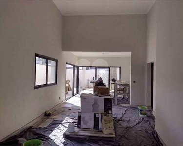 Casa de 168 m² disponível para venda no Residencial Terrazzo Di Italia em Taubaté - SP