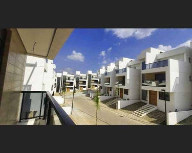 Casa em condomínio para venda tem 146m² com 4 quartos em Granja Viana - Cotia - SP
