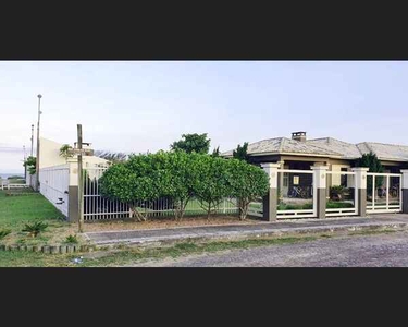 Casa mobiliada com piscina à venda em Maristela - Xangri-Lá/RS