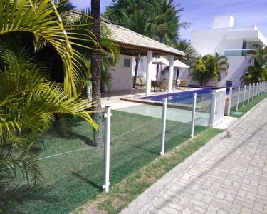 Casa mobiliada em Buraquinho a venda, 2 vagas, 4 suites, alto padrão, cond com infra de l