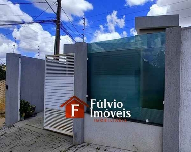 Casa Moderna, Fora de Condomínio, 3 Suítes, Churrasqueira na Rua 8 em Vicente Pires / São