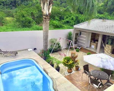 Casa no Guarani com 240 m² 3 quartos, 3 vagas garagem, piscina, salão de festas, academia