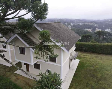 CASA RESIDENCIAL em CAMPOS DO JORDÃO - SP, Região do Atalaia