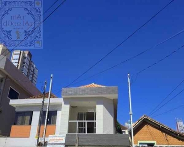 Casa sobreposta alta/baixa reformada com 3 dormitórios à venda - Campo Grande - Santos/SP