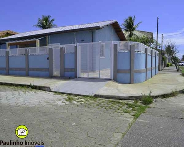 Casa térrea reformada a venda a 150 metros da praia. Excelente Localização!