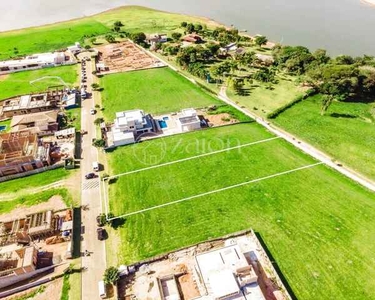 Lote na represa de Piracaia em condomínio fechado, vista para represa e por do sol