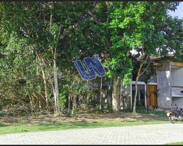 Terreno em condomínio na Praia do Forte com 600m2