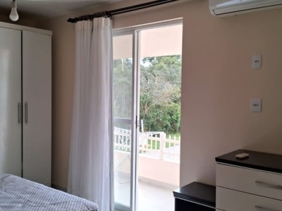 Apartamento praia de palmas 2 dormitorios sendo 1 suite