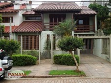 Casa à venda por R$ 1.140.000