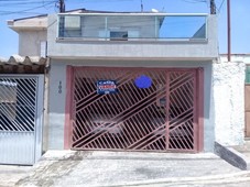 Casa à venda por R$ 370.000