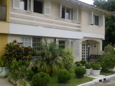 Casa de Condomínio à venda por R$ 636.000