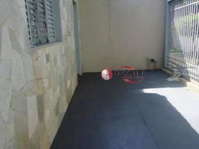 Aluga casa bairro Joaquim Nabuco com 3 dormitórios sendo 1 tipo apartamento, sala 2 ambien