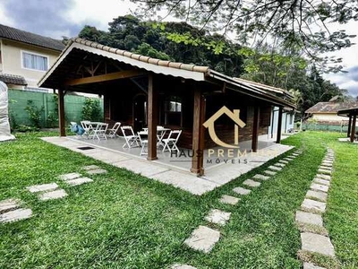 Casa para alugar no bairro Albuquerque - Teresópolis/RJ