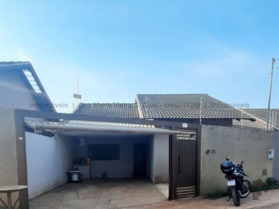 Ótima casa no Aero Rancho