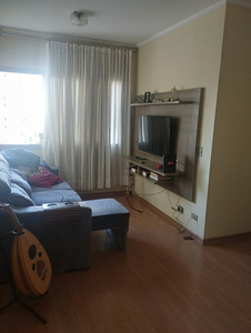 Quarto em apartamento na Vila Mariana