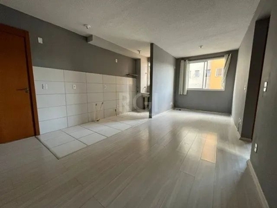 Vende-se excelente apartamento térreo no bairro Olaria, em Canoas/RS. Próximo a escolas, r