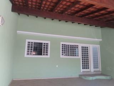 Vendo casa na QR 404 samambaia Norte