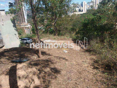 Lote em Condomínio à venda no bairro Jardim da Torre, 360m²