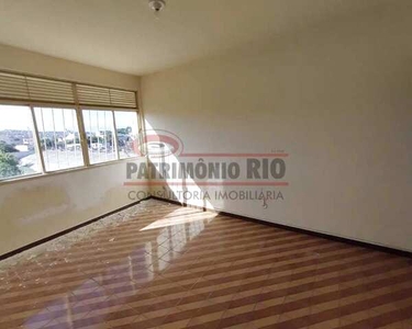 Apartamento 2quartos desocupado próximo Universidade Celso Lisboa